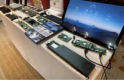 爱鑫微荣获DAV01 2023年度"品牌评选"LED一体机ops电脑创新奖